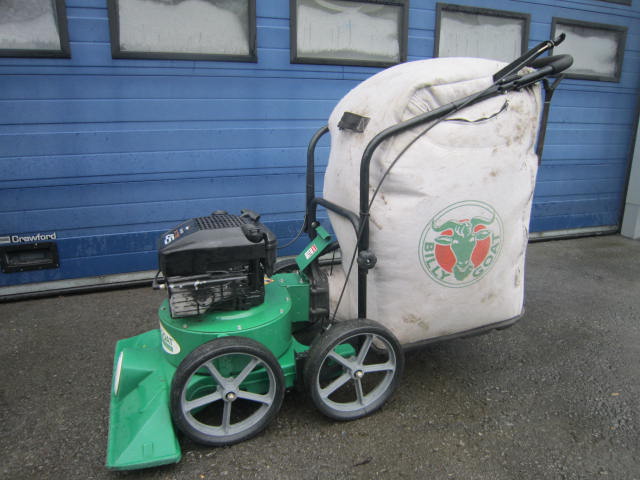 Laub + Abfallsauger Billy Goat / Benzin Laub + Abfallsauger Billy Goat / Benzin
